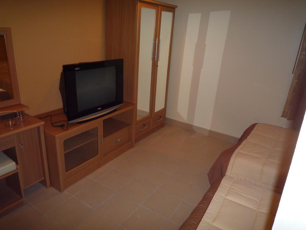 Marina Inn Pattaya Chambre photo