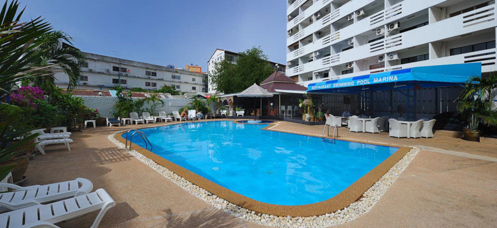 Marina Inn Pattaya Extérieur photo